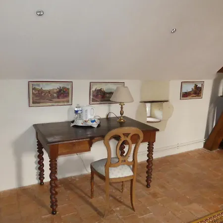 Konukevi Demeure De Mauge Saint-Leger-de-Montbrillais