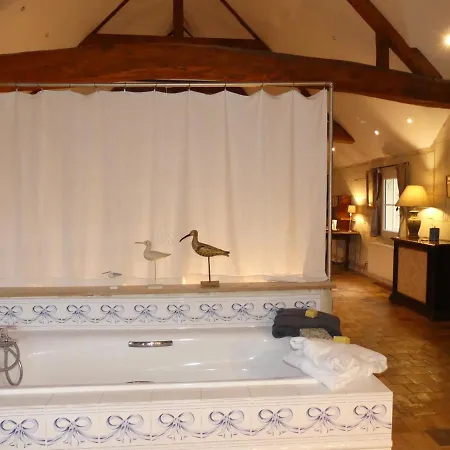 Konukevi Demeure De Mauge 4*