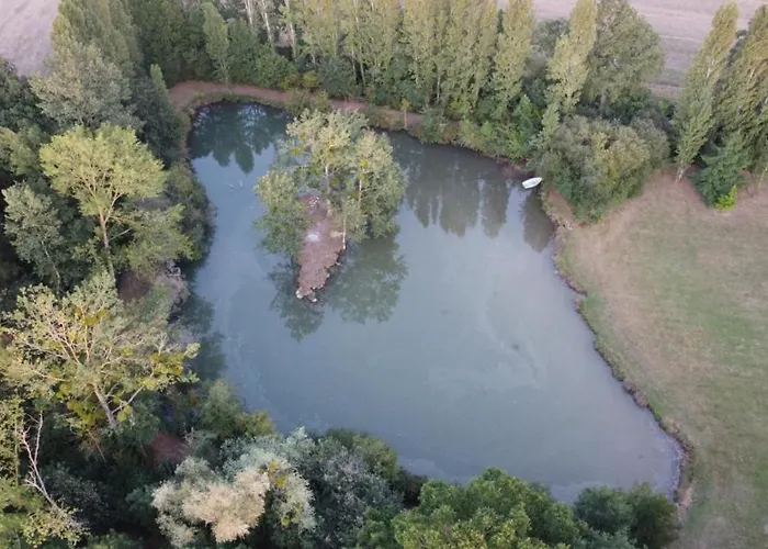 Demeure De Mauge Casa de hóspedes 4*